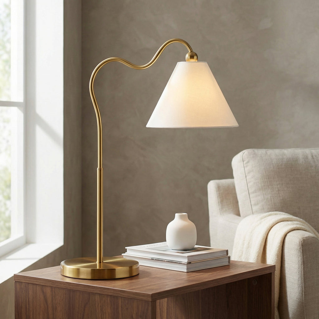 Elegant Brass Table Lamp – Modern Home Decor